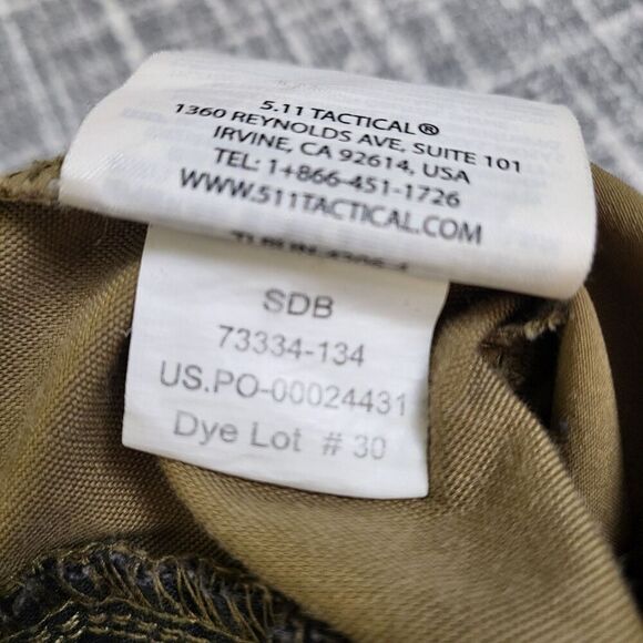 5.11 TACTICAL APEX 11" Short 73334 Outdoor Field Dark Khaki Size 28 READ DESC - Picture 5 of 9